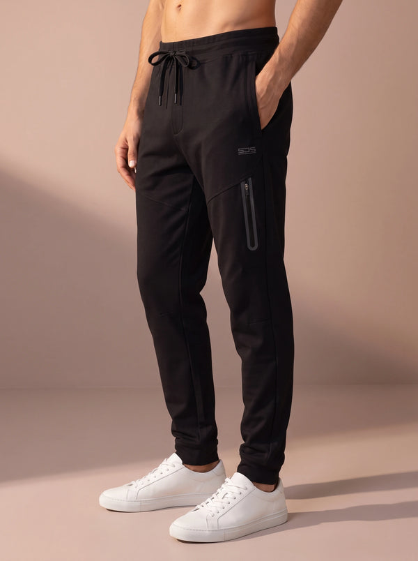 NOLAN | Black 4