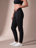 VEERLE Black
