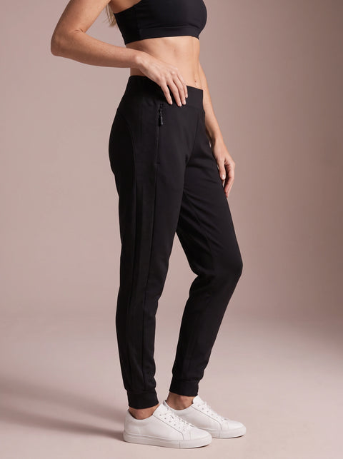 VEERLE Black